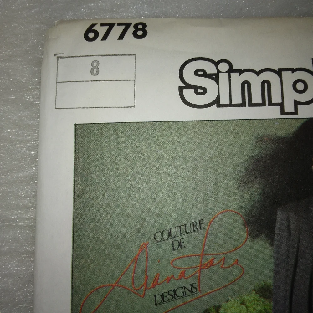 SIMPLICITY 6778 Sz 8 Diana Ross Dress Misses gore trumpet skirt box plea
